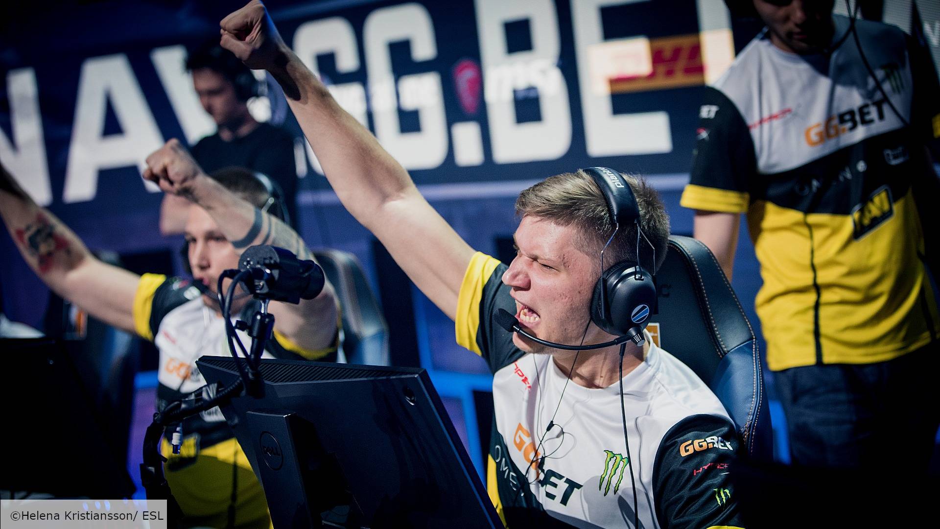 CSGO - S1mple & ZywOo Set For Legends Stage Matchup
