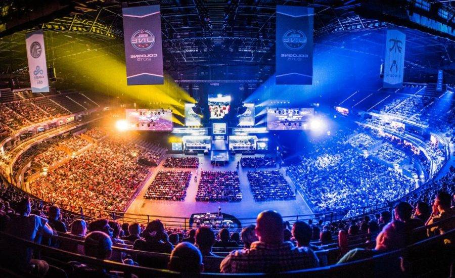 Layoffs across esports organizations and industry outlook