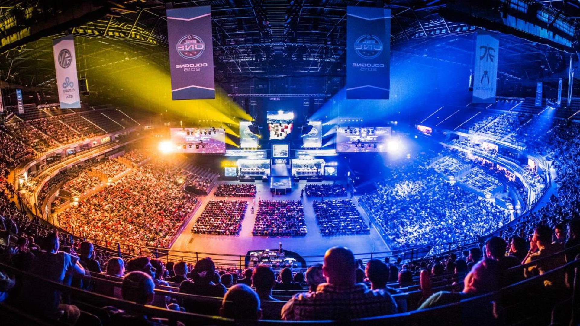 Layoffs across esports organizations and industry outlook